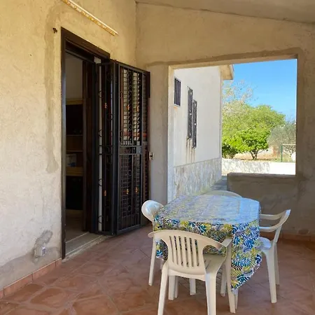 Villa Singola A 1300 Mt Dal Mare *