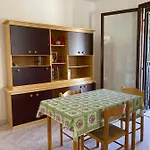Singola A 1300 Mt Dal Mare Βίλα